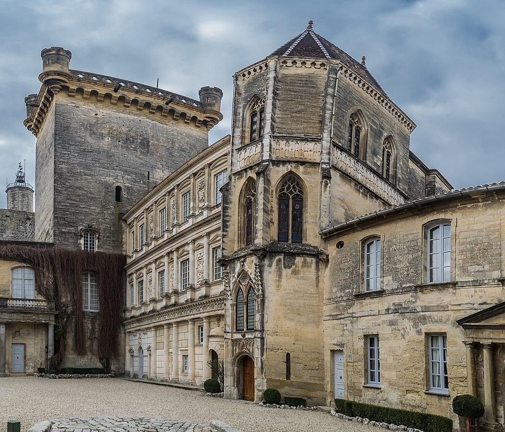 1024px castle of uzes 11